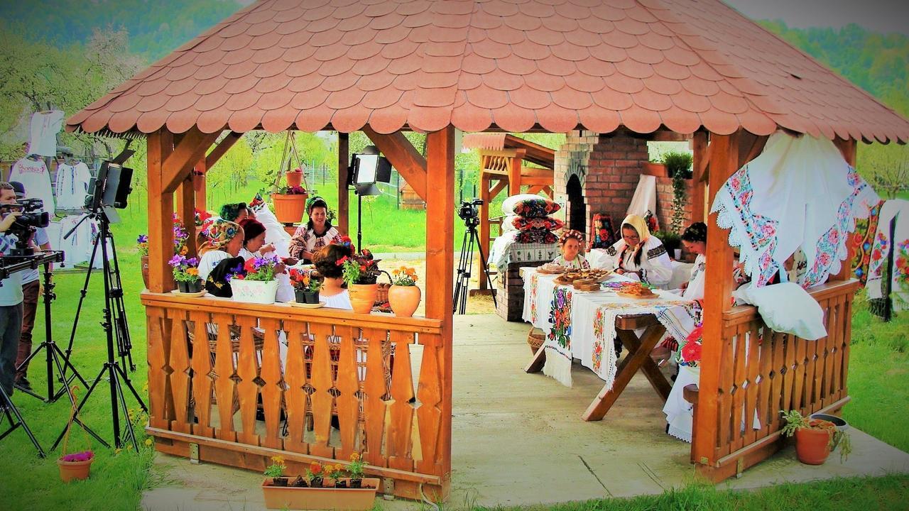 Pensiunea Rares Bistrita Bargaului Экстерьер фото